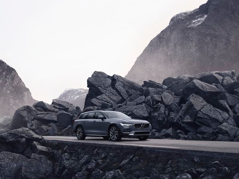 Volvo V90 Cross Country